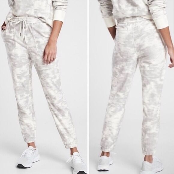 Athleta Inversion Light Gray White Farallon Printed Jogger Cotton- Size 8 - Picture 1 of 7